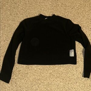 Rains Black Long-Sleeve Mock Neck Women’s cropped top- sz M
